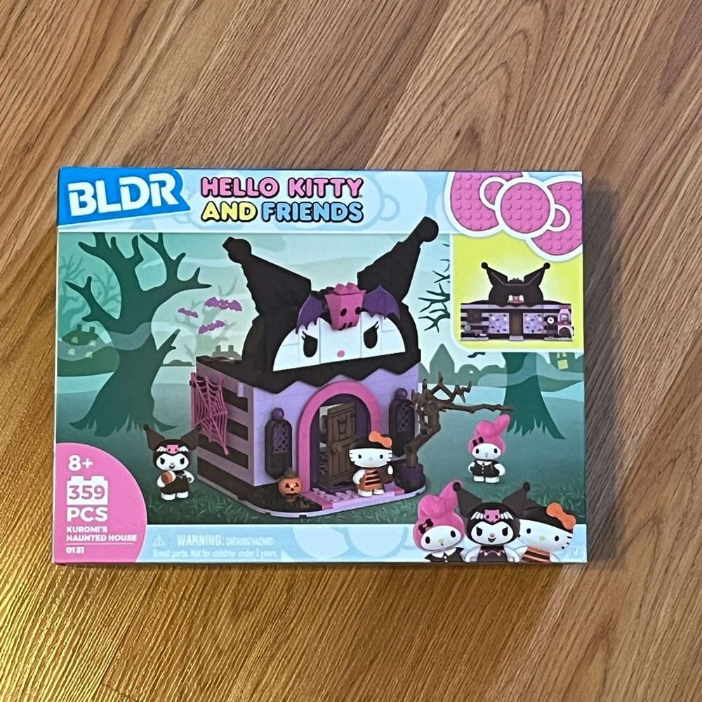 NWT BLDR Hello Kitty and Friends Kuromi Haunted House Building Blocks Set